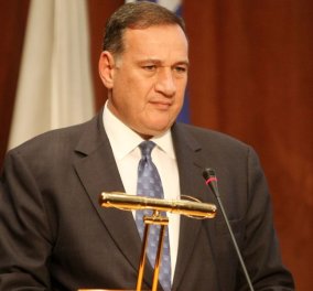 Ο Σπύρος Καπράλος επανεξελέγη στην προεδρία της Ελληνικής Ολυμπιακής Επιτροπής  