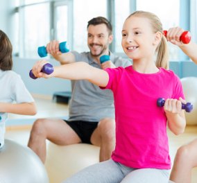 Νέα έρευνα : Γιατί & πως η γυμναστική κάνει ευτυχισμένα και τα παιδιά
