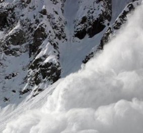 Χιονοστιβάδα σε πίστα χιονοδρομικού κέντρου στη Γαλλία την ώρα που έκαναν σκι - Φόβοι για εγκλωβισμένους