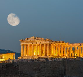 Όλη η ομορφιά της Αθήνας μέσα από ένα ανεπανάληπτο βίντεο 2,5 λεπτών