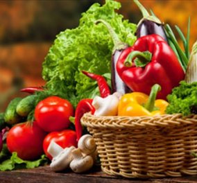 Νέα έρευνα αποκαλύπτει: Ζουν περισσότερο όσοι τρώνε 10 μερίδες φρούτα & λαχανικά την ημέρα