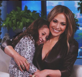 Τα μονάκριβα παιδιά της παρουσίασε για πρώτη φορά η Λατίνα σεξοβόμβα Jennifer Lopez -Επέλεξε την εκπομπή της Ellen De Generes -Φώτο & Βίντεο