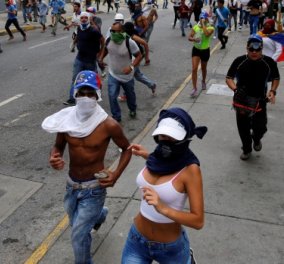 Βενεζουέλα: Συνεχίζονται οι διαδηλώσεις κατά του Μαδούρο - Τους 20 φτάνουν οι νεκροί (Φωτό - Βίντεο)