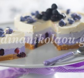 Εκπληκτικό ανοιξιάτικο cheesecake με μύρτιλα από τη Ντίνα Νικολάου