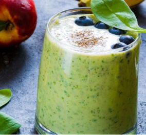 Φτιάξτε μόνοι σας το πιο πράσινο, απολαυστικό & δροσερό smoothie!