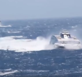 Φολέγανδρος - Βίντεο που κόβει την ανάσα: Δυο πλοία έδωσαν «μάχη» με τα κύματα