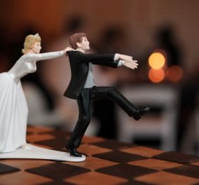 Πότε είναι η σωστή ηλικία γάμου; και πότε πιο πιθανό να πάρουμε διαζύγιο 