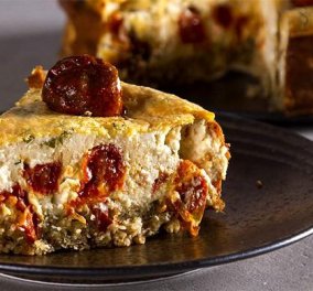  Μια διαφορετική συνταγή που θα λατρέψετε! Cheesecake με τοματίνια και φέτα από τον Άκη Πετρετζίκη