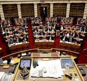 Προϋπολογισμός 2018: Έσοδα 2,7 εκατομμύρια ευρώ προσδοκά η κυβέρνηση από το πρόγραμμα αποκρατικοποιήσεων