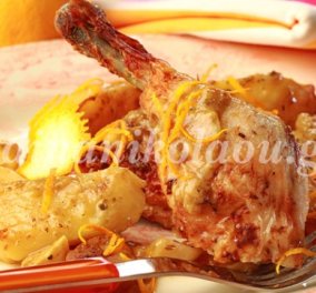 Υπέροχο και νόστιμο κοτόπουλο με πατάτες και πορτοκάλι, στη γάστρα από την Ντίνα Νικολάου