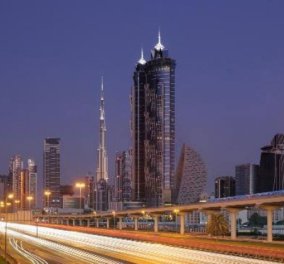 Oι δίδυμοι πύργοι του Ντουμπάι: Το υψηλότερο (σχεδόν) ξενοδοχείο στον κόσμο, σκέτη μαγεία! Φωτό & βίντεο