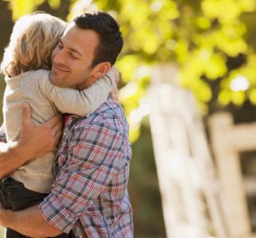Νέα έρευνα υποστηρίζει ότι οι χωρισμένοι άνδρες γίνονται οι καλύτεροι μπαμπάδες 
