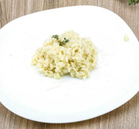 Η κορυφαία γεύση βρίσκεται στην... απλότητα! Ο μετρ της κουζίνας, Έκτορας Μποτρίνι προτείνει υπέροχο ρίζοτο alla parmezana