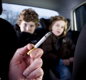 Πρόστιμο 1.500 ευρώ σε όσους καπνίζουν με παιδιά στο αυτοκίνητο
