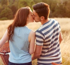 Αυτοί είναι οι 5 θαυματουργοί τρόποι που θα βελτιώσουν την ερωτική σου ζωή! 