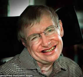 Συγκλονιστικός Stephen Hawking: Το τελευταίο "δώρο" του στην ανθρωπότητα μας συγκίνησε- Πλήρωσε για το πασχαλινό γεύμα 50 αστέγων την ημέρα της κηδείας του 