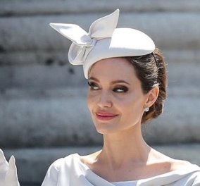 Η Angelina Jolie «κλέβει» τα φλας με μια συγκλονιστική εμφάνιση - Ενώ η Ελισάβετ έμεινε στο παλάτι από ξαφνική αδιαθεσία (Φωτό & Βίντεο)