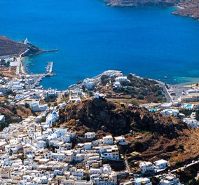 Ίος: Το νησί της ατελείωτης διασκέδασης στην καρδιά του Αιγαίου