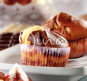 Η Ντίνα Νικολάου προτείνει για επιδόρπιο: Muffins με 3 σοκολάτες
