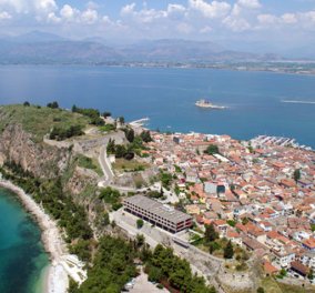 Ναύπλιο: Ρομαντισμός κι αρχοντιά στην Πελοπόννησο - Απίθανο εναέριο βίντεο!