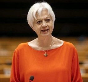  Η συγκλονιστική ομιλία της Ελένης Θεοχάρους για την Β. Ήπειρο στην Ολομέλεια του Ευρωπαϊκού Κοινοβουλίου (βίντεο)