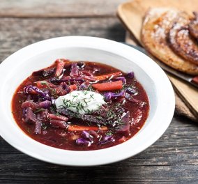 Η Αργυρώ Μπαρμπαρίγου διάλεξε τις καλύτερες σούπες για τον χειμώνα: 5 πεντανόστιμες συνταγές που θα σας ζεστάνουν!
