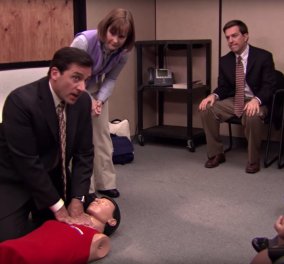 Απίστευτο: Έσωσε την ζωή μιας γυναίκας επειδή θυμήθηκε την σκηνή με το CPR της πασίγνωστης σειράς The office