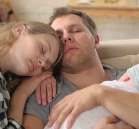 Έρευνα: Πόσα χρόνια ύπνου χάνουν οι νέοι γονείς λόγω του μωρού τους;