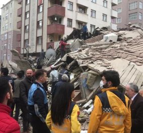 Φωτό & βίντεο από την κατάρρευση εξαώροφου κτιρίου στην Κωνσταντινούπολη - Απεγκλωβισμός 4 ατόμων