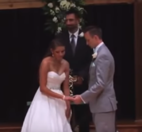 Βίντεο: Ένας γάμος διαφορετικός από τους άλλους: Η νύφη τραγουδάει "με τα χέρια" και ο γαμπρός συγκινείται 