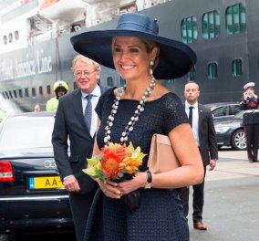 Μια ευτυχισμένη βασιλική οικογένεια σε Κυριακάτικο στιγμιότυπο: Η βασίλισσα Μάξιμα της Ολλανδίας με τις 3 κόρες (φώτο) 
