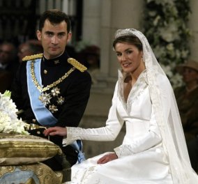 Η Βασίλισσα Λετίσια και ο Βασιλιάς Φελίπε έχουν επέτειο – Δείτε υπέροχες φωτό από τον φαντασμαγορικό γάμο τους πριν από 15 χρόνια