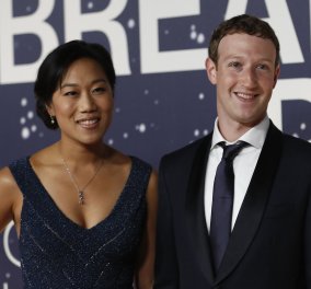 Επέτειος γάμου του Mark Zuckerberg στην Ακρόπολη – Αγκαλιά με την γυναίκα του στο facebook βέβαια...