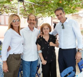 Κυρ. Μητσοτάκης στο Καστελόριζο: Βόλτες με τη Μαρέβα - μπάσκετ & χαμογελαστές αγκαλιές (φώτο-βίντεο) 