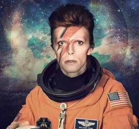 Οι απανταχού θαυμαστές του David Bowie τον θυμούνται με το επετειακό βίντεο για τα 50 χρόνια του  "Space Oddity" 