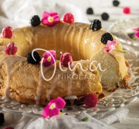 Η Ντίνα Νικολάου φτιάχνει φανταστικό Angel Cake με φραμπουάζ & ροδόνερο - Το "κέικ των αγγέλων" μοσχοβολάει φρεσκάδα