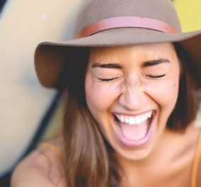 10 τυχαία - καθημερινά πράγματα που σε κάνουν να χαμογελάς!  