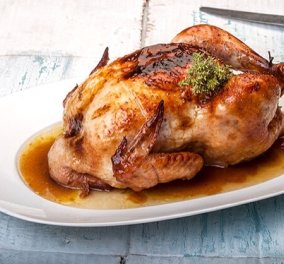 Η Αργυρώ Μπαρμπαρίγου μας ξετρέλανε: Γλυκόξινο κοτόπουλο στη γάστρα - Η φανταστική κρούστα & τα αρώματα απογειώνουν τη γεύση