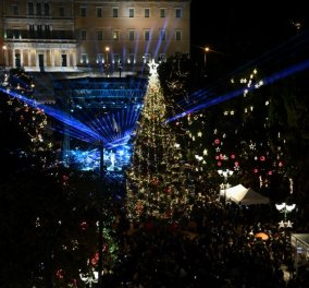 Πιο  λαμπερή από ποτέ η Αθήνα: Άναψε το χριστουγεννιάτικο δέντρο & η Βουλή "φόρεσε τα γιορτινά της" -  Εντυπωσιακό 3D projection mapping για πρώτη φορά (φώτο-βίντεο) 