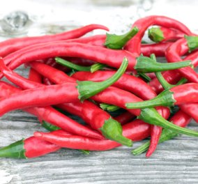 Νέα έρευνα αποκαλύπτει: Οι πιπεριές τσίλι μειώνουν τον κίνδυνο πρόωρου θανάτου από έμφραγμα ή εγκεφαλικό