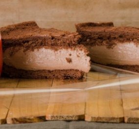Στέλιος Παρλιάρος: Μας φτιάχνει υπέροχη τούρτα πανακότα με σοκολάτα!