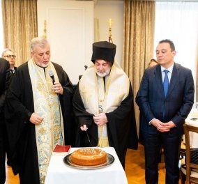 Την πρώτη πίτα έκοψε η Διεθνής Ένωση Φίλων Ιεράς Αρχιεπισκοπής Θυατείρων & Μεγάλης Βρεταννίας - τα νέα επίτιμα μέλη Β. Αποστολόπουλος & Δ. Παρασκευάς
