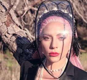 Lady Gaga: Με ασπίδα - μάσκα haute couture! Πρωτοπόρος & εν μέσω κορωνοϊού (φωτό)
