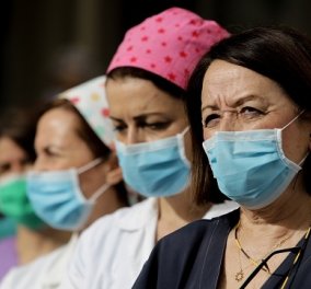 Ας τιμήσουμε αυτές τις γυναίκες νοσηλεύτριες σήμερα Παγκόσμια Ημέρα Νοσηλευτή (φωτό)