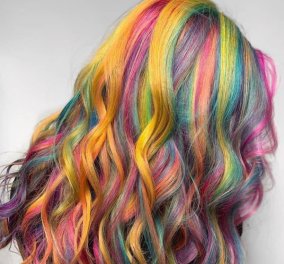 Χρώμα μαλλιών 2020; Σημειώστε ουράνιο τόξο: Φλούο κίτρινο - οινοπνευματί, ροζ & multi colour - Μια χρονιά αλλιώς... (Φωτό)