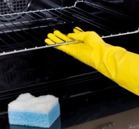 Σπύρος Σούλης: Έτσι θα καθαρίσετε τον φούρνο σας με φυσικό τρόπο! (βίντεο)