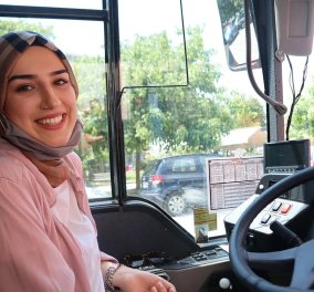 Topwoman η 22χρονη όμορφη Νεσλιχάν: Η μουσουλμάνα που οδηγεί λεωφορείο ΚΤΕΛ διηγείται την ιστορία της