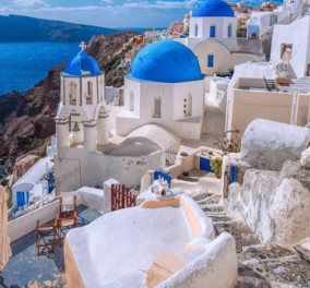 H Daily Mail αποφάσισε: Αυτά είναι τα 14 ελληνικά νησιά για ερωτευμένα ζευγάρια, οικογένειες