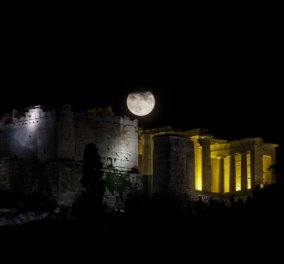 Good news - Αυγουστιάτικη Πανσέληνος: Σήμερα το μεγαλύτερο φεγγάρι του έτους - Ανοιχτοί 77 αρχαιολογικοί χώροι για να το απολαύσουμε