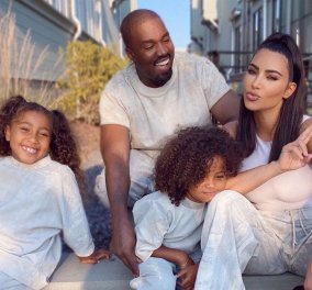 «Κρατάμε γερά»: Η Kim Kardashian αγκαλιά με τον αμφιλεγόμενο Kanye West & τα δύο μεγάλα παιδιά τους (Φωτό) 
